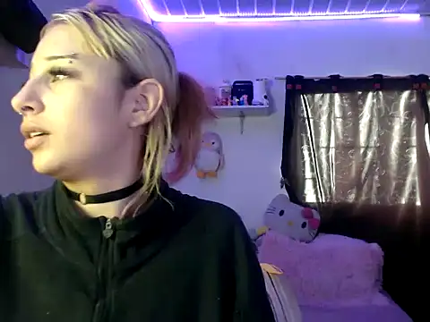 bunnyfoxxd online show from 06.19.26