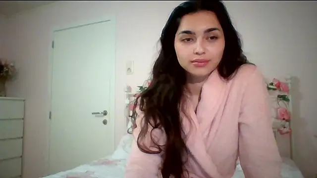 Snapshot of yourbella37 chatting on 05.10.26 yourbella37 online show from 05.10.26