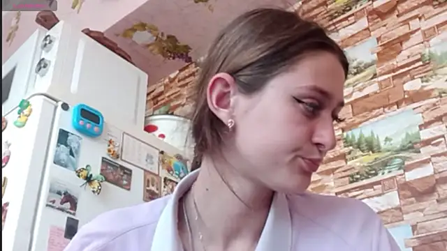 Snapshot of MercySoeder chatting on 06.08.26 MercySoeder online show from 06.08.26