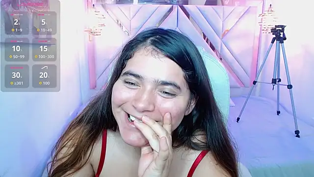 Laurha  online show from 07.21.26