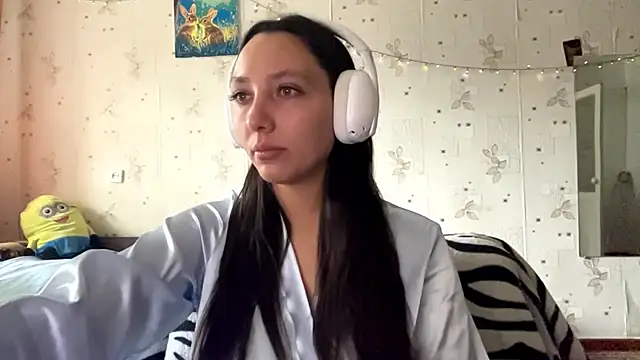 SheeringGape online show from 06.01.26