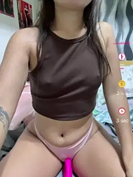 Snapshot of sexyAssPINAY chatting on 06.16.26 sexyAssPINAY online show from 06.16.26