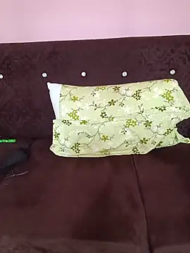 Snapshot of Polly-bhabi chatting on 05.25.26 Polly-bhabi online show from 05.25.26