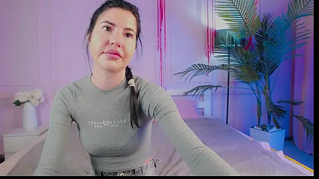 Snapshot of Emily_xoo chatting on 05.29.26 Emily xoo online show from 05.29.26