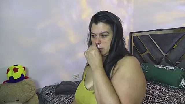 Snapshot of Martina_Foxy01 chatting on 06.28.26 Martina Foxy01 online show from 06.28.26