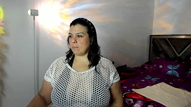 Snapshot of Martina_Foxy01 chatting on 07.26.26 Martina Foxy01 online show from 07.26.26