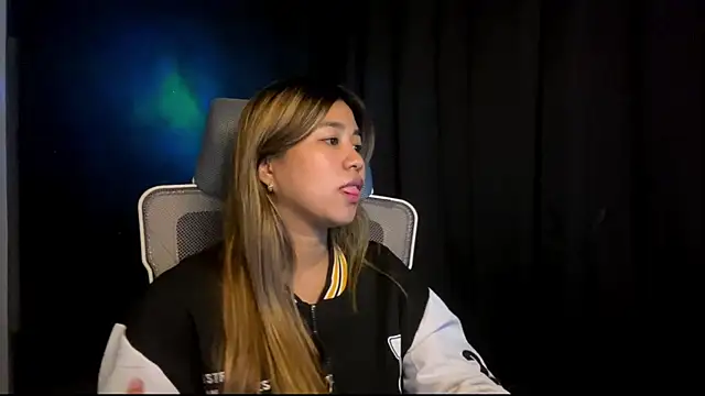 Snapshot of SammyFaragoza chatting on 05.18.26 SammyFaragoza online show from 05.18.26