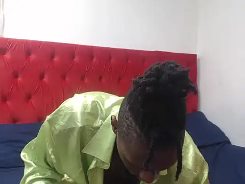 Snapshot of LabetoXXX chatting on 05.29.26 LabetoXXX online show from 05.29.26