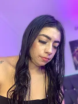 lunacruz  online show from 05.05.26