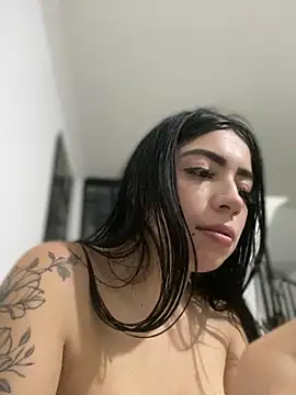 lunacruz  online show from 05.19.26