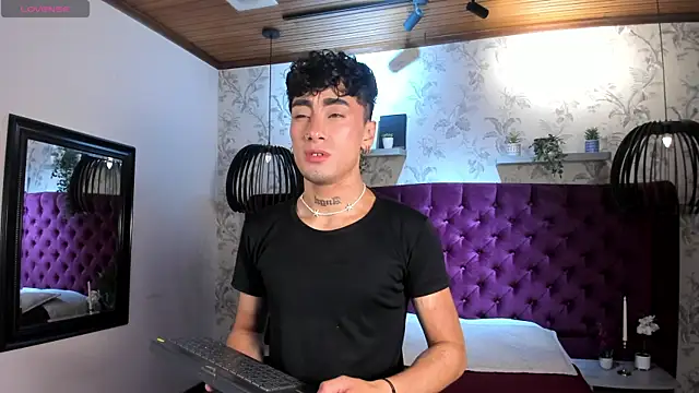 Spencerwhite  online show from 05.18.26