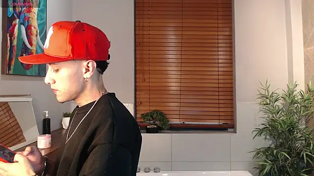 Spencerwhite  online show from 06.01.26