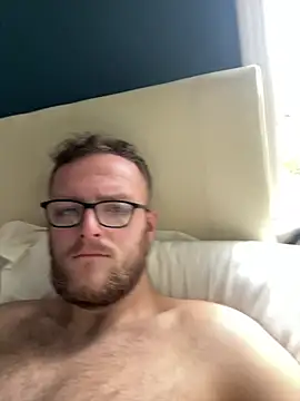 Snapshot of kaiboulton chatting on 06.20.26 kaiboulton online show from 06.20.26