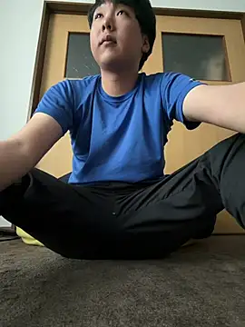Snapshot of YuuYuu_010 chatting on 06.07.26 YuuYuu 010 online show from 06.07.26