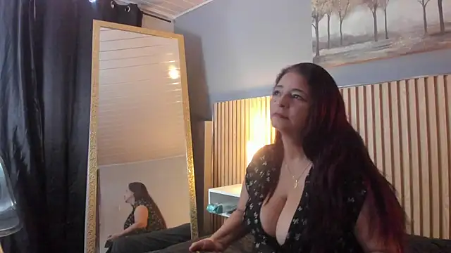 Snapshot of rosse_m1 chatting on 05.09.26 rosse m1 online show from 05.09.26