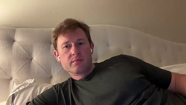 CuriousMarried321 online show from 05.27.26