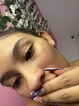 melody flowers18 online show from 07.22.26