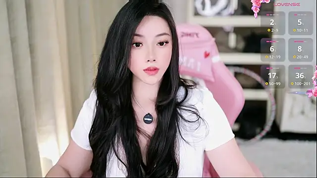 Snapshot of Miracle-SS chatting on 07.18.26 Miracle-SS online show from 07.18.26