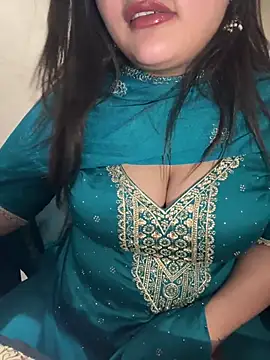 Snapshot of Rupali3 chatting on 07.18.26 Rupali3 online show from 07.18.26