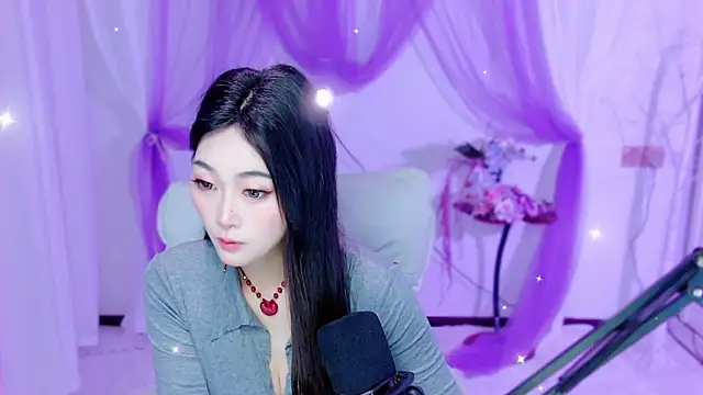 Tili Lucky online show from 05.12.26