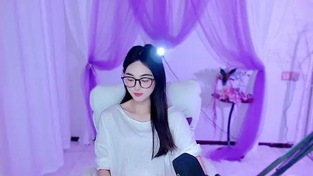 Tili Lucky online show from 05.22.26
