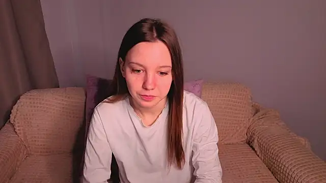 Snapshot of lolytaberry chatting on 06.03.26 lolytaberry online show from 06.03.26