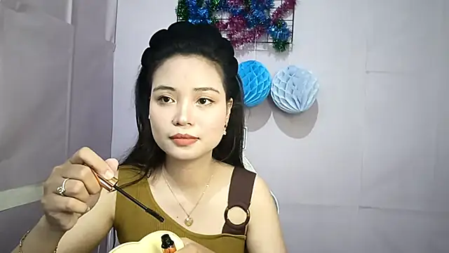 FerminaBoutwell online show from 06.03.26