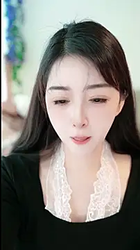 Snapshot of singer-wenwan chatting on 05.07.26 singer-wenwan online show from 05.07.26