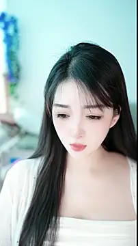 Snapshot of singer-wenwan chatting on 05.13.26 singer-wenwan online show from 05.13.26