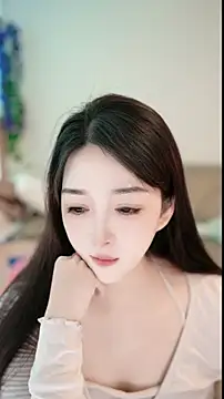 Snapshot of singer-wenwan chatting on 05.15.26 singer-wenwan online show from 05.15.26