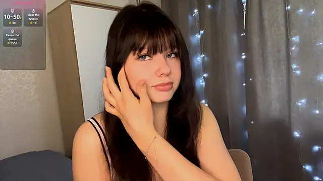Snapshot of EmilyMercurial chatting on 05.14.26 EmilyMercurial online show from 05.14.26