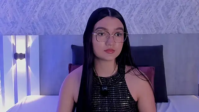 Snapshot of Vaalentina_Lux chatting on 07.24.26 Vaalentina Lux online show from 07.24.26