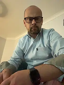 NakedAndrewHot online show from 07.04.26