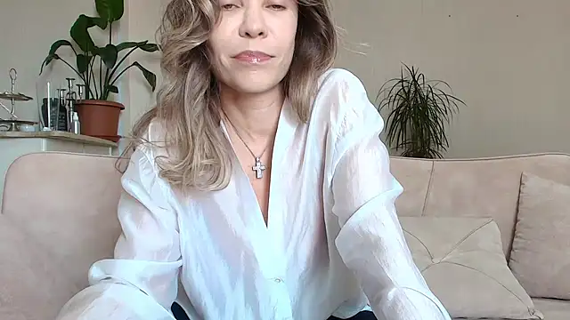 Snapshot of Gargona1 chatting on 07.10.26 Gargona1 online show from 07.10.26