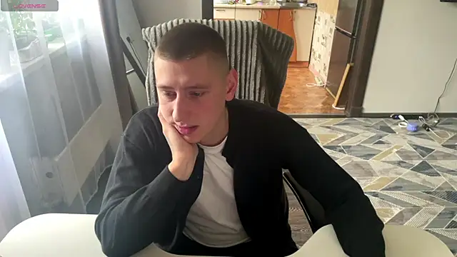 Snapshot of Keksik_ chatting on 05.22.26 Keksik online show from 05.22.26