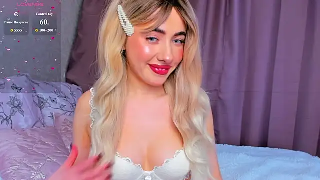 Snapshot of SabrinaKarter chatting on 05.30.26 SabrinaKarter online show from 05.30.26