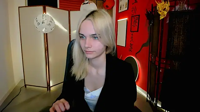 DanaWint online show from 05.12.26