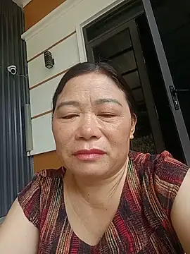 Snapshot of -Lytina- chatting on 05.30.26 -Lytina- online show from 05.30.26