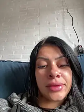 Snapshot of belababyy chatting on 05.28.26 belababyy online show from 05.28.26
