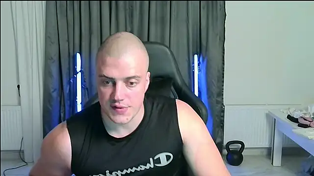 Snapshot of Bigbaald chatting on 07.07.26 Bigbaald online show from 07.07.26
