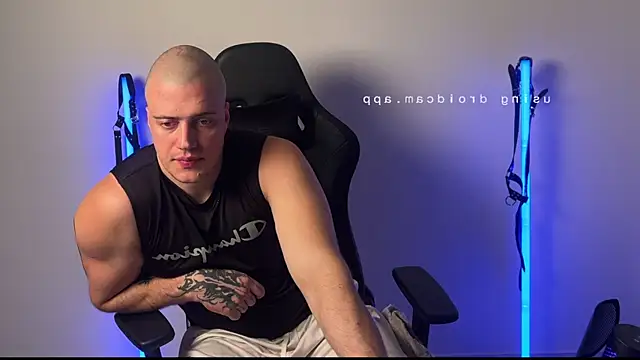 Snapshot of Bigbaald chatting on 07.15.26 Bigbaald online show from 07.15.26