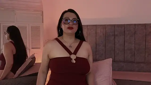 Snapshot of Antonella_1998 chatting on 06.01.26 Antonella 1998 online show from 06.01.26