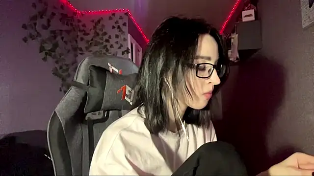 NightFoxxx online show from 05.15.26