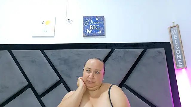 Natasha2603 online show from 07.04.26
