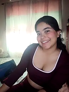 Snapshot of MiiaHott_W chatting on 05.30.26 MiiaHott W online show from 05.30.26