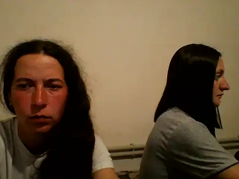 Snapshot of DanicaFey chatting on 05.18.26 DanicaFey online show from 05.18.26