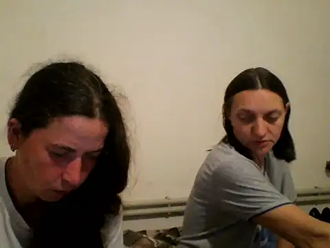 Snapshot of DanicaFey chatting on 05.19.26 DanicaFey online show from 05.19.26