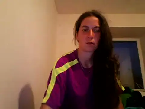 Snapshot of DanicaFey chatting on 05.27.26 DanicaFey online show from 05.27.26