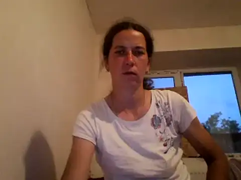 Snapshot of DanicaFey chatting on 06.22.26 DanicaFey online show from 06.22.26