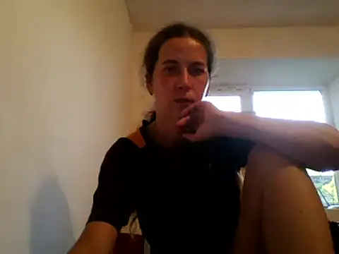 Snapshot of DanicaFey chatting on 06.27.26 DanicaFey online show from 06.27.26